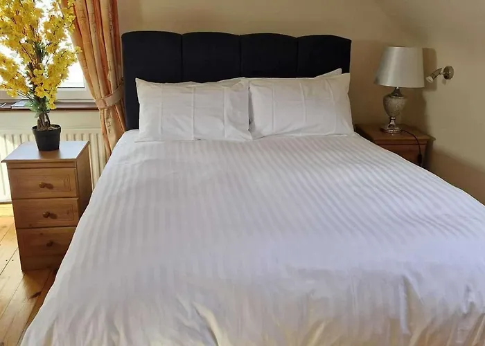 Daffodil - Sleeps 2 & Stunning Seaside Views *