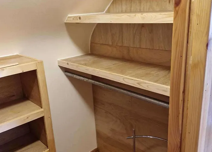 Daffodil - Sleeps 2 & Stunning Seaside Views Villa